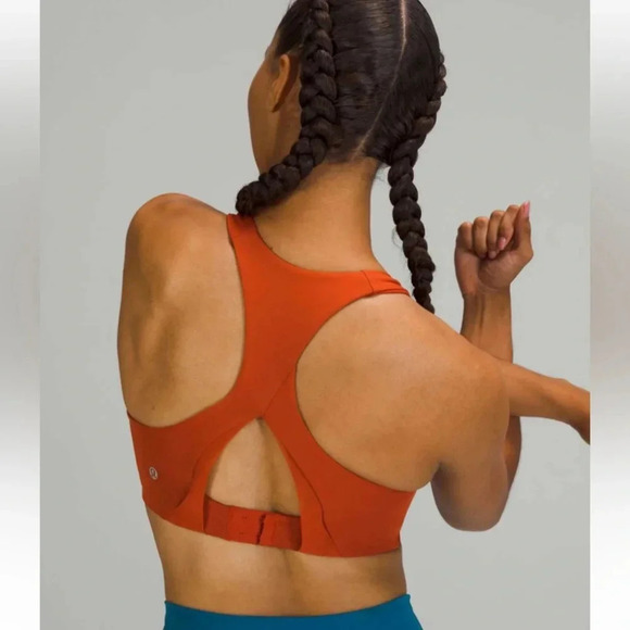 Lululemon "2021" Invigorate Bra High
Support, B/C Cups
Color is Aztec Brick Yoga - Picture 3 of 7